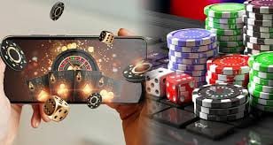 Panel kontrol Phoenix Rises menampilkan opsi taruhan, autoplay, dan pengaturan tampilan di paitowarnasgp